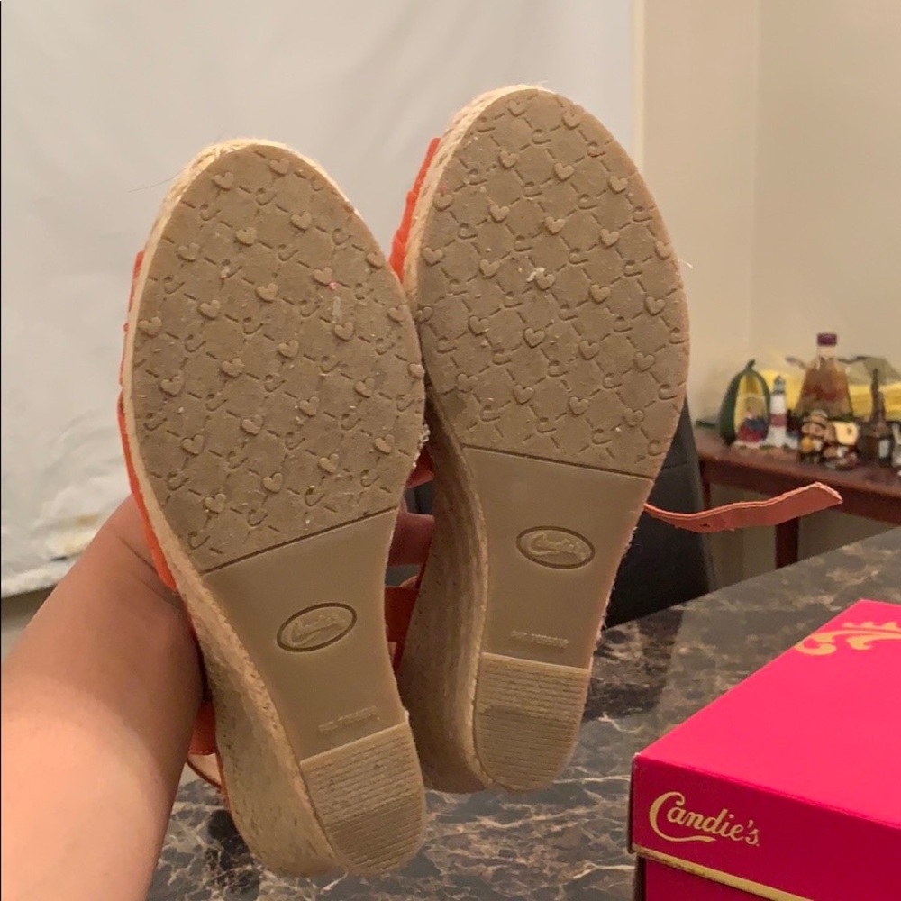 BRAND NEW WOMENS SHOES SIZE 8